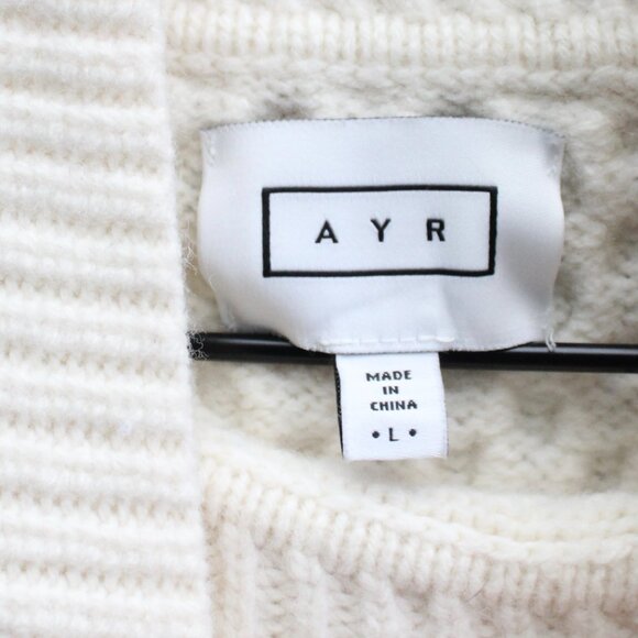 AYR Cream 100% Merino Wool “Le Square” Cable Knit Turtleneck Sweater Size Large - Picture 3 of 7